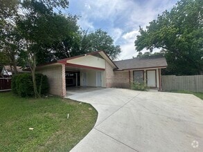 Building Photo - 5906 Emerald Forest Dr