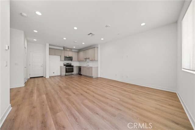 Building Photo - 4016 E Peony Paseo