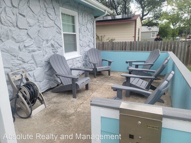 Foto del edificio - 3 br, 1.5 bath House - 5712 Borden