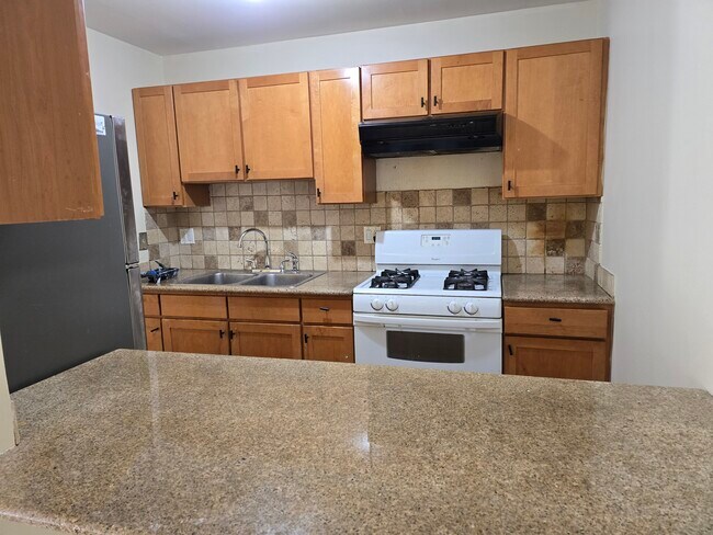 Foto del edificio - 838 Jonathon Ct