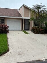 Building Photo - 8065 Springtree Rd