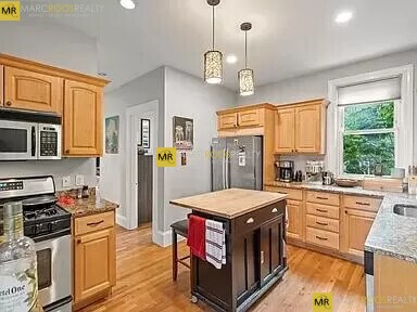 Building Photo - 271 K St