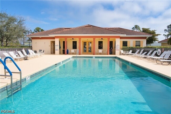 Building Photo - 13730 Julias Way