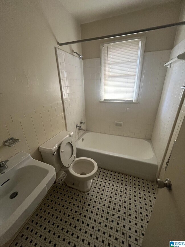 Foto del edificio - 7721 2nd Ct N