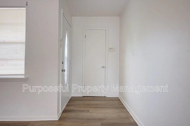 Foto del edificio - 3009 SE 20th St