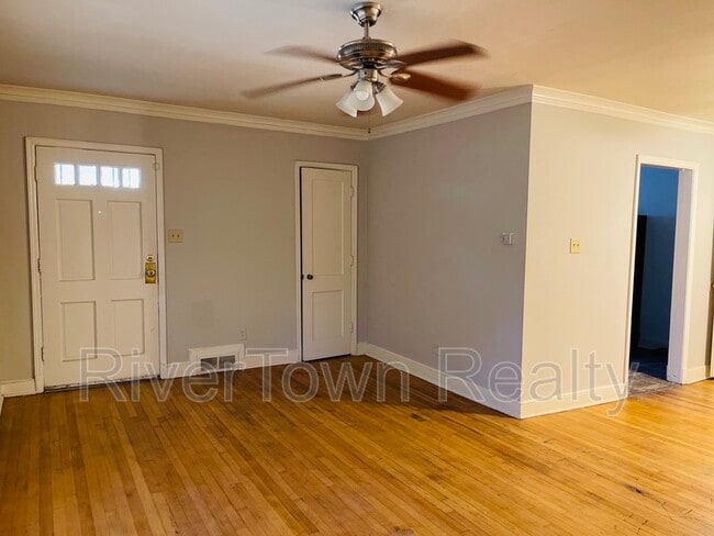 Foto del edificio - 3558 Poplar Ave