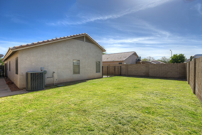 Foto del edificio - House at Greenway/Litchfield! JOIN THE WAI...