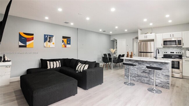 Foto del edificio - 510 SW 7th Ave