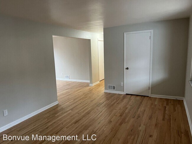 Building Photo - 3 br, 2 bath House - 2643 Main St