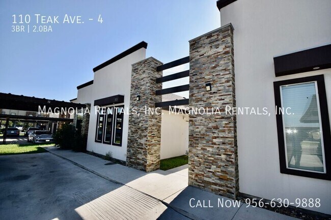 Building Photo - 110 Teak Dr