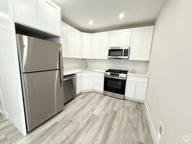 Building Photo - 10 Cawfield St
