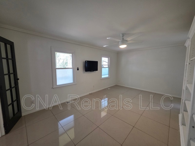 Foto del edificio - 351 Clear Spring Ct