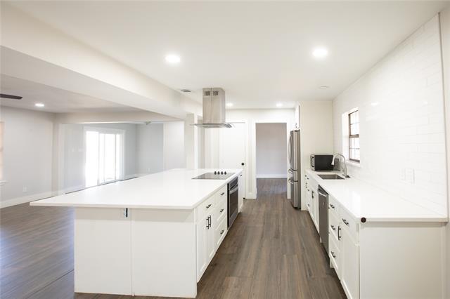 Building Photo - 1929 N Lake Trail