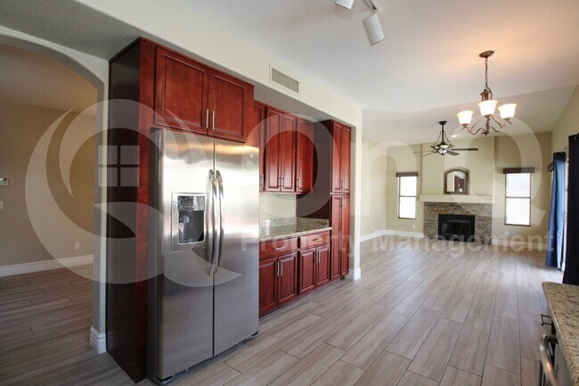 Foto del edificio - 4604 E Prickly Pear Trail