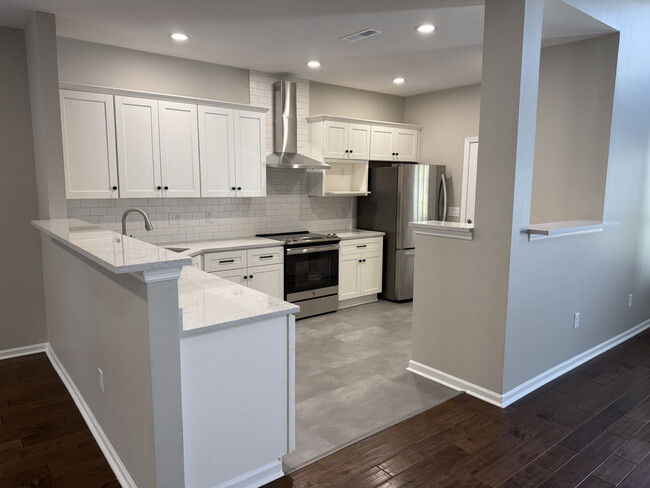 Newly remodeled kitchen - 173 Dorothy Dr