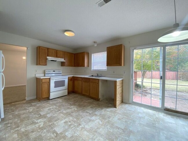 Foto del edificio - 400 Oakbrook Village Road Columbia, SC 292...