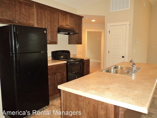 Foto del edificio - 3 br, 2 bath House - 824 Kent Drive