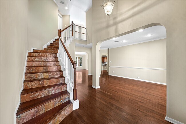 Foto del edificio - 21327 Pennshore Ln