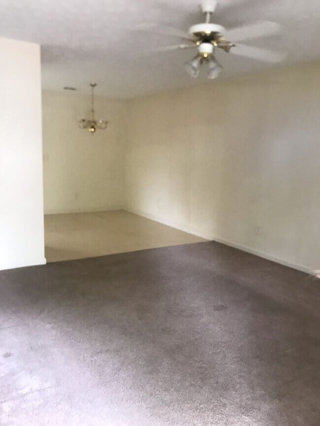 Foto del edificio - 2109 1st Ave