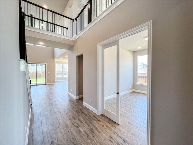 Foto del edificio - 2201 Essex Ct