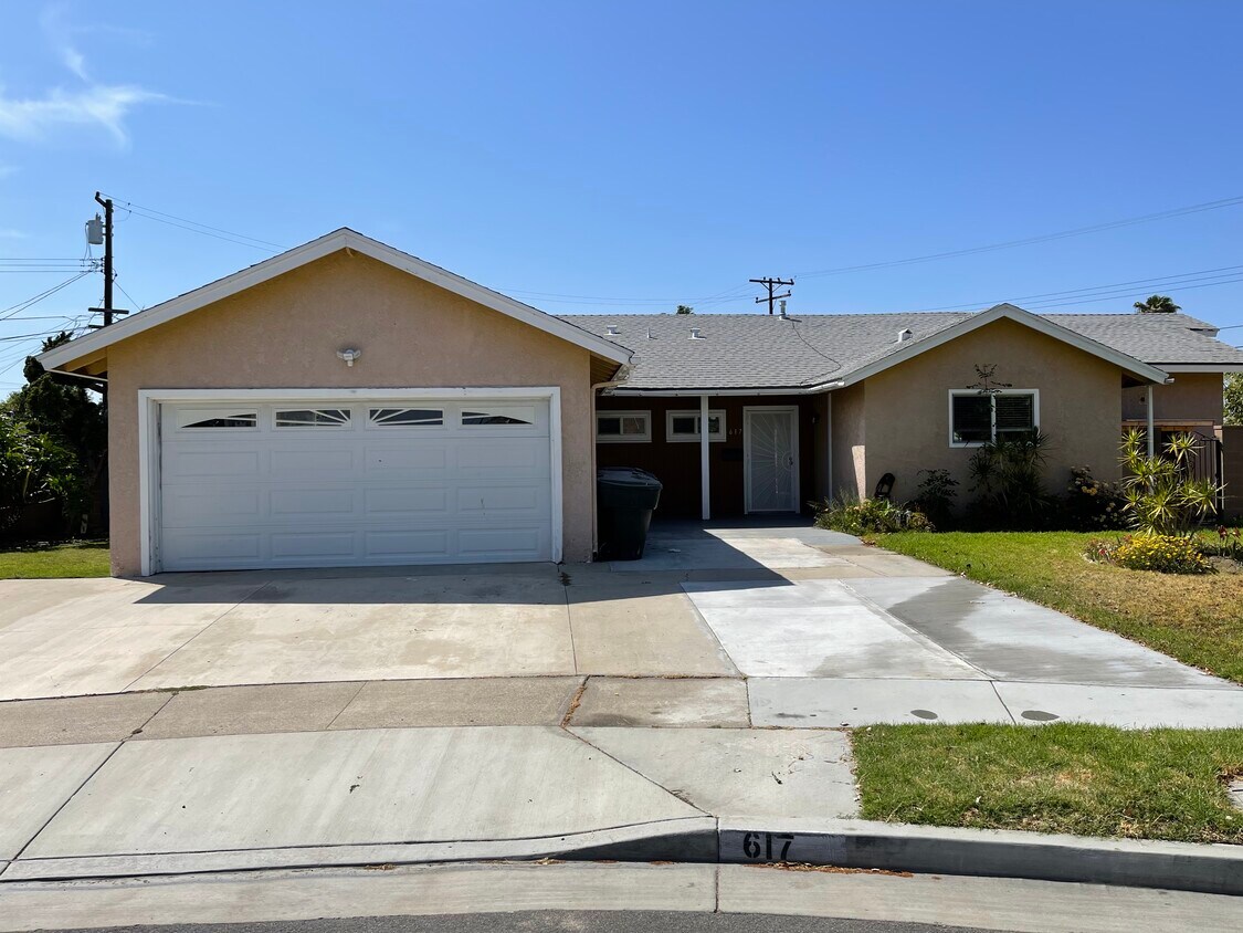 617 S Oakwilde Dr, Anaheim, CA 92804 House Rental in Anaheim, CA