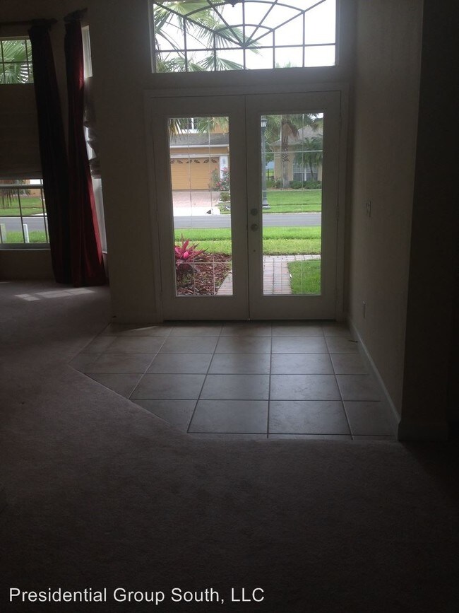 Foto del edificio - 16214 Birchwood Way