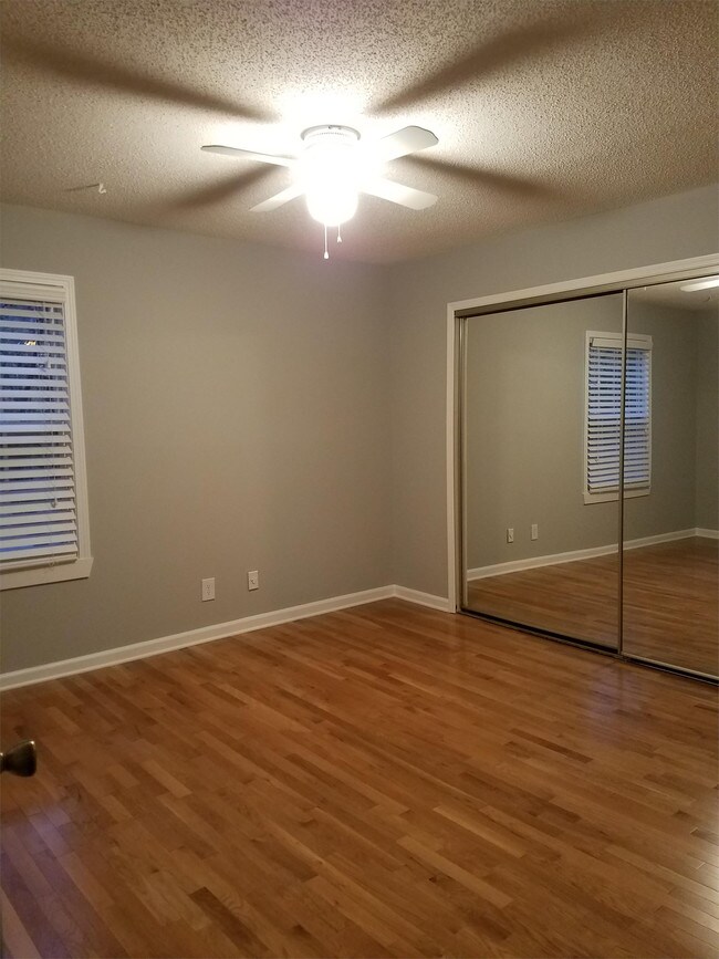 Foto del edificio - 110 Hawkstone Way