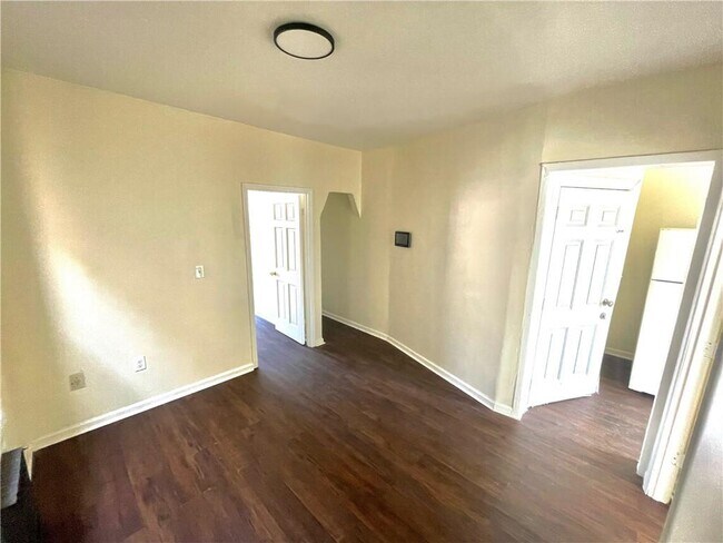 Foto del edificio - 218 Sunnyside Ave