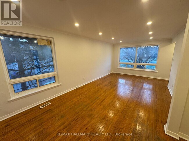 Building Photo - 75 Bolton Ave