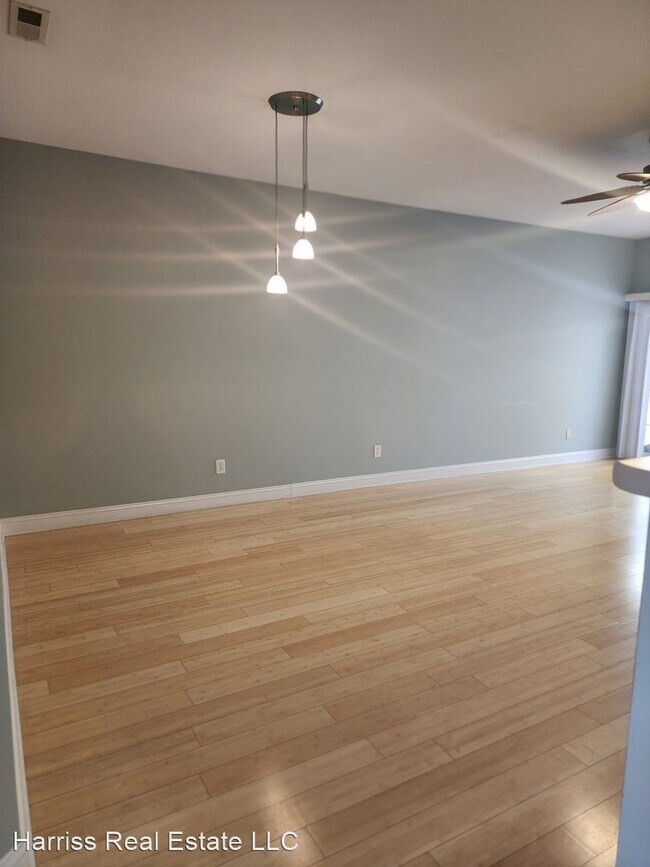 Building Photo - 2 br, 2 bath House - 1534 Honey Bee Lane