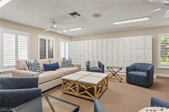 Building Photo - 1055 Forest Lakes Dr