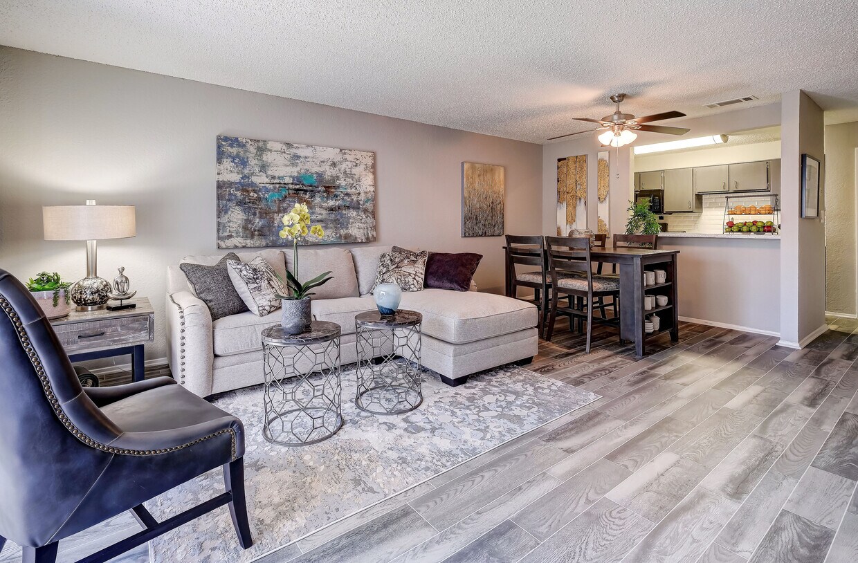 Pecan Creek Apartments 2500 Central Dr Bedford, TX