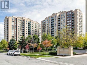 Building Photo - 11 Oneida Crescent