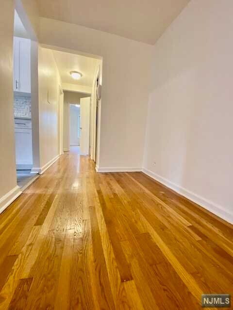Foto del edificio - 2320 Linwood Ave