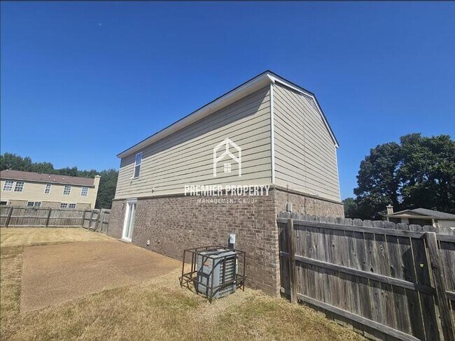 Foto del edificio - 4430 Oakden Ln.