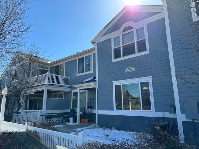 2BD 2Bth near Centerra - 2BD 2Bth near Centerra Townhome