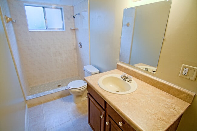 Building Photo - 2815 Fayson Cir