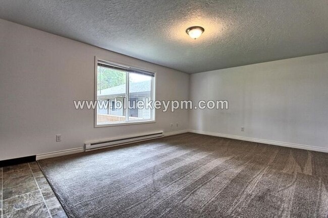 Photo - 2 Bed, 1 Bath Unit #12 at Pine Grove Apts for $1395 Per Month on St. Johns Road