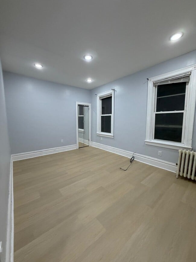 Foto del edificio - 154 W 33rd St