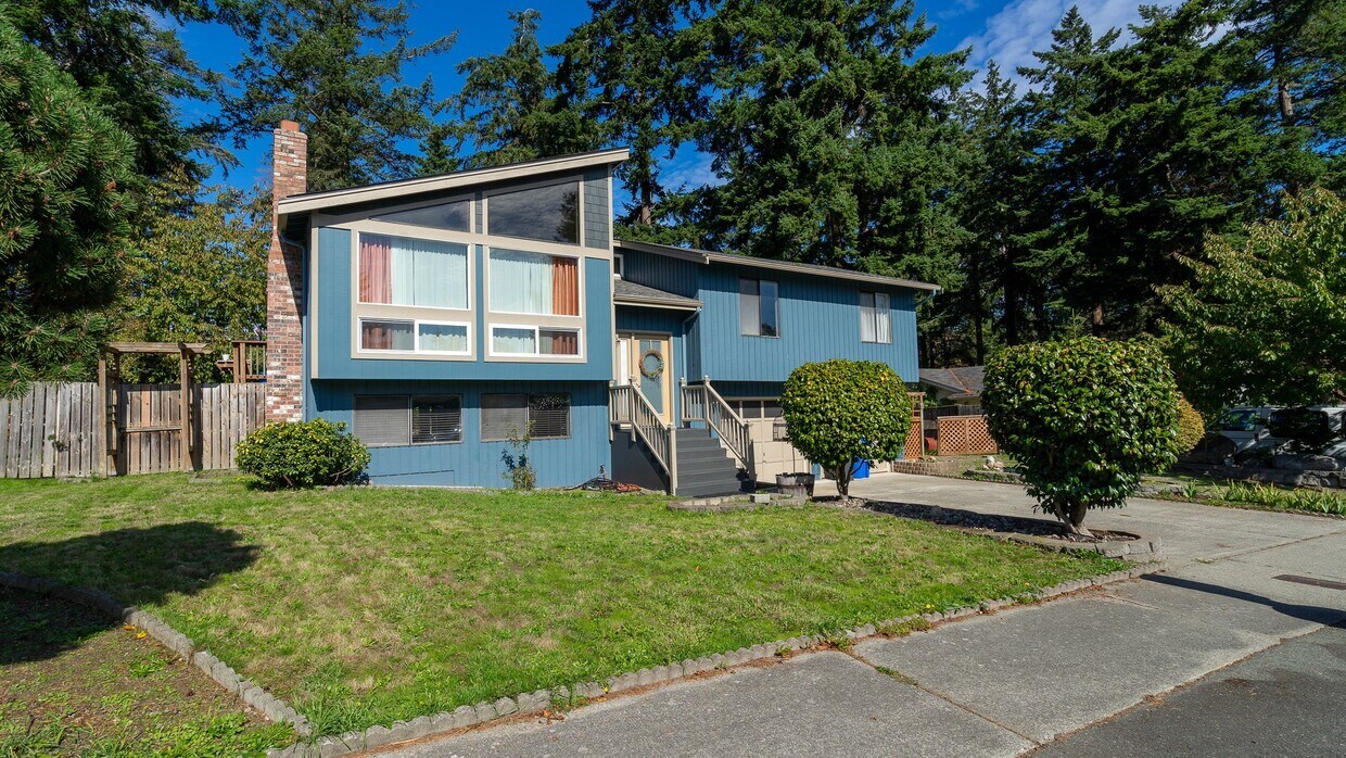 Foto principal - 3 Bed 2.5 Bath Home