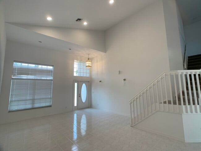 Building Photo - 20929 La Plata Ct