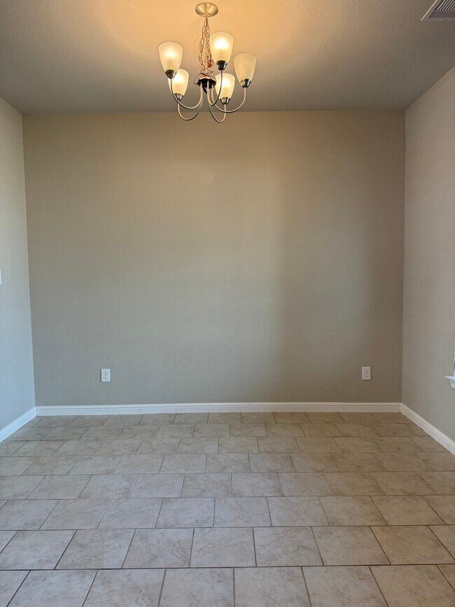 Foto del edificio - 7914 Heather Harvest Way