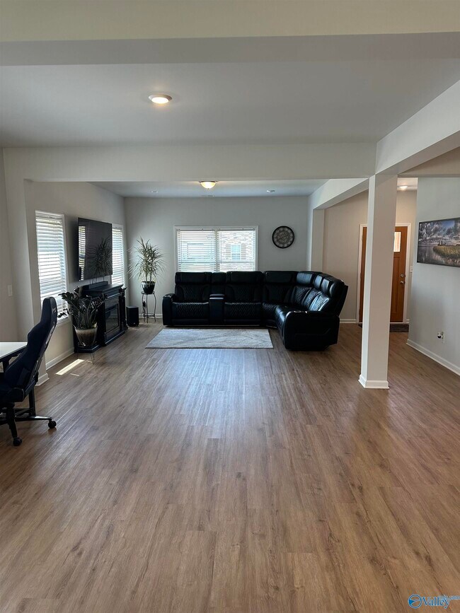 Foto del edificio - 17428 Chelsea St
