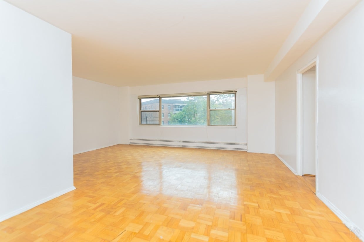 5 Fordham Hill Oval Unit 9D, The Bronx, NY 10468 Condo for Rent in