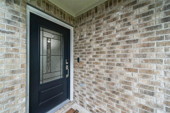 Building Photo - 21726 Saragosa Pond Ln