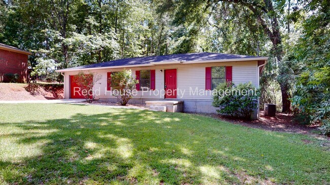 Building Photo - 111 Oakridge Cir