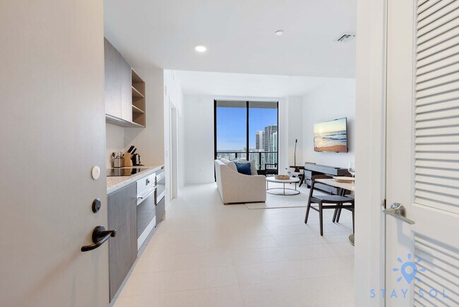Foto del edificio - 601 NE 1st Ave
