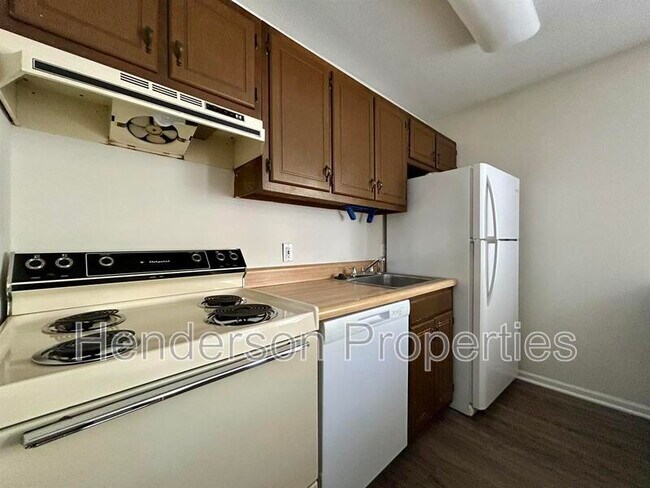Foto del edificio - 1418 Riverview Rd