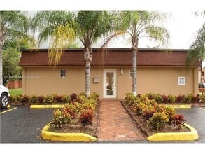 Building Photo - 9970 SW 88th St