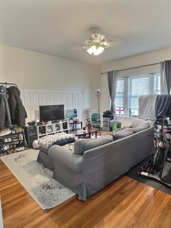 Foto del edificio - 1482 Beacon St